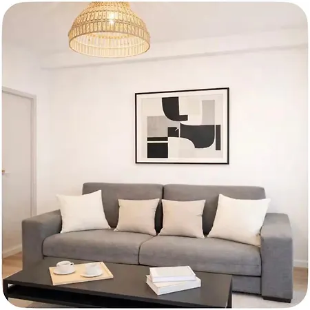 Chic In Passy Steps From The Seine & Trocadero Appartement